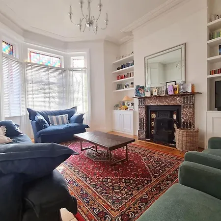 Victorian-chic 3bd Family Dublin! Dublin