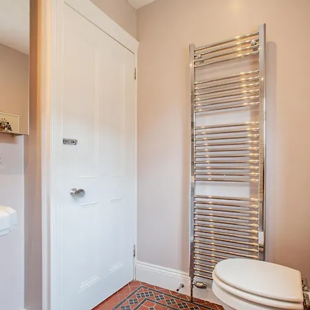 Szálloda Victorian-chic 3bd Family Dublin! *